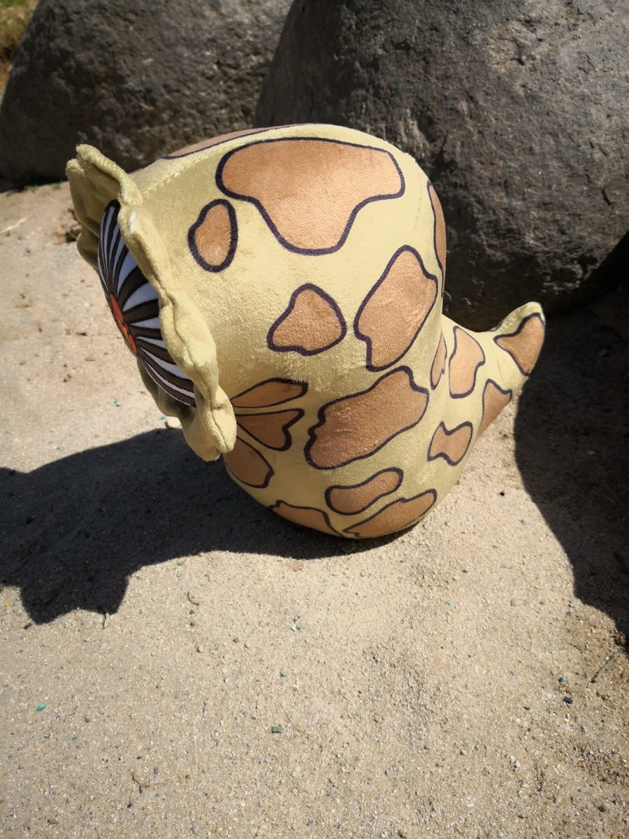Dune The Great Sandworm: Shai-Hulud Plushie & Hard Enamel Pin Gift Bundle